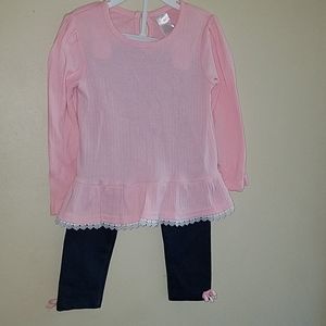 Toddler girl's 2 piece outfit